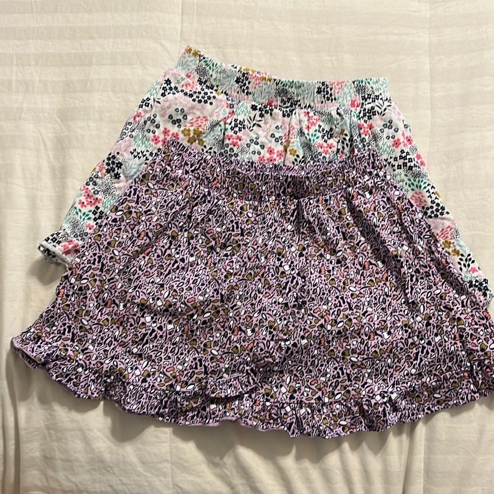 Amazon Basics Pair Skorts Shortie Skirts Colorful fun Size Large 10 runs larger